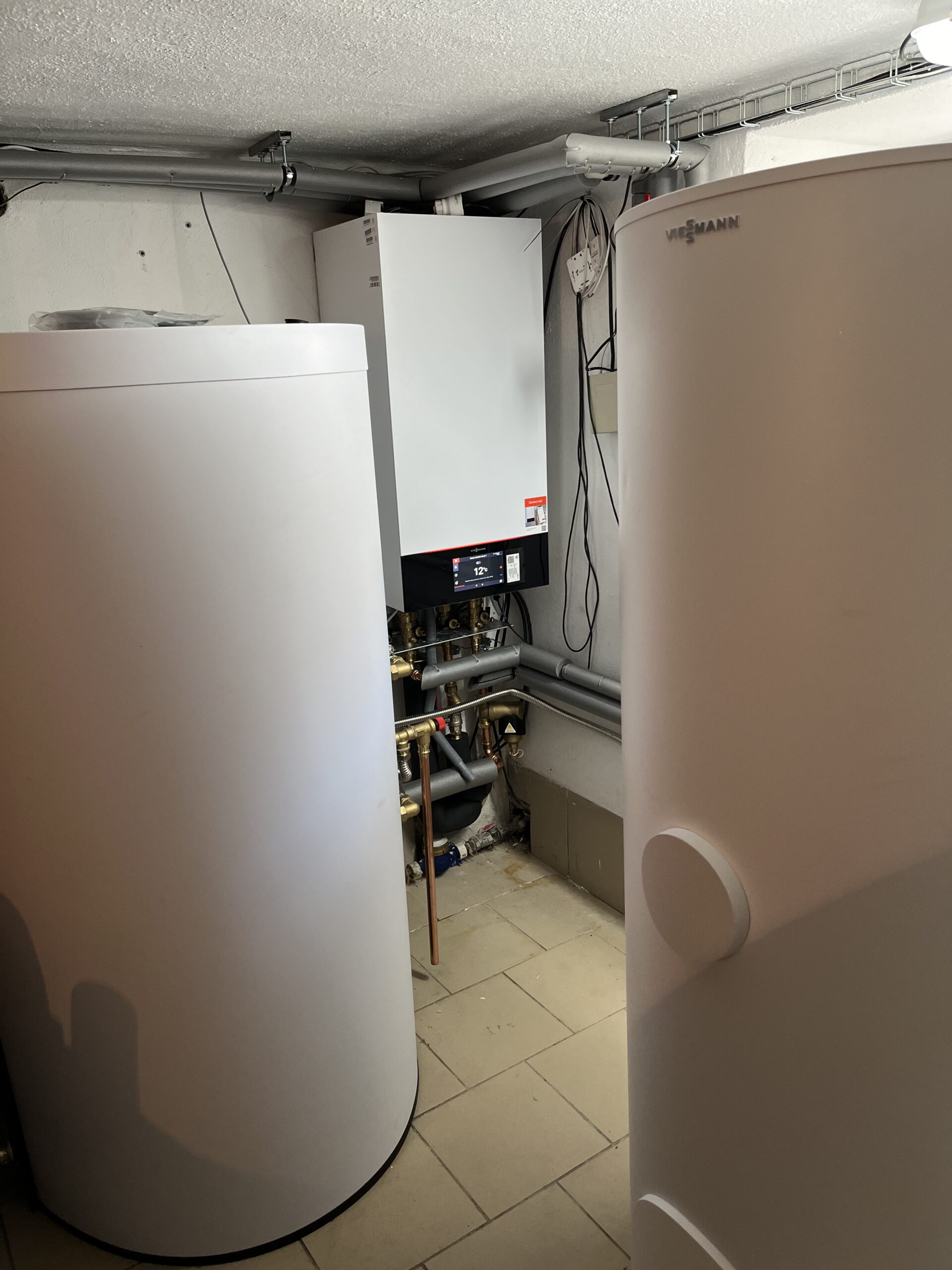 Akumulační nádrž topné vody v systémech s tepelným čerpadlem - ANO nebo NE? - Stavby EBD